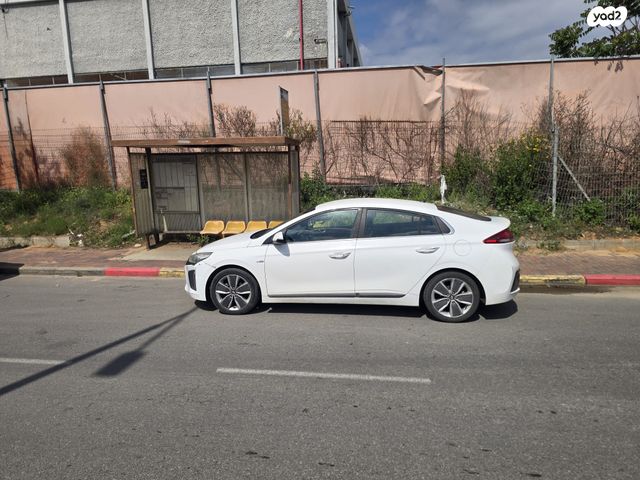 מודעת רכב יונדאי איוניק