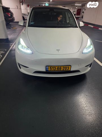 מודעת רכב טסלה מודל Y
