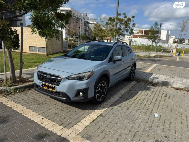 מודעת רכב סובארו XV