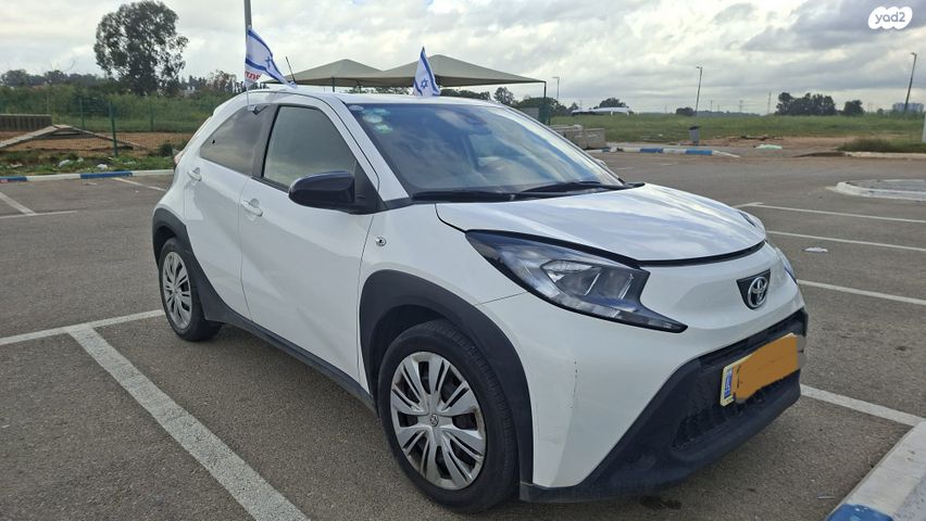 מודעת רכב טויוטה אייגו X