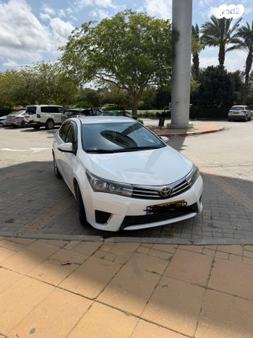 מודעת רכב טויוטה קורולה