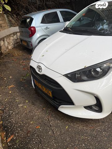 מודעת רכב טויוטה יאריס