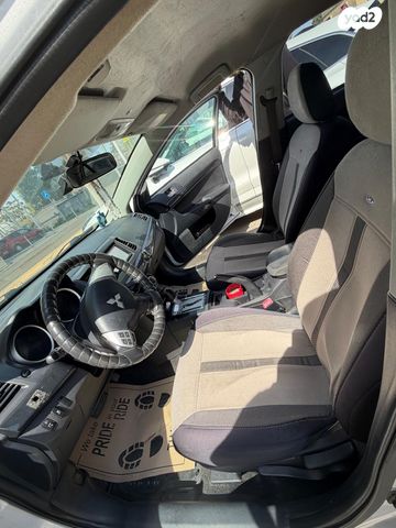 מודעת רכב מיצובישי לנסר