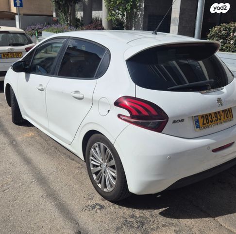 מודעת רכב פיג'ו 208