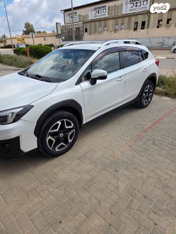 מודעת רכב סובארו XV