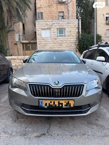 מודעת רכב סקודה סופרב