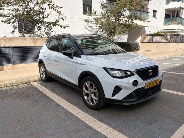 מודעת רכב סיאט ארונה