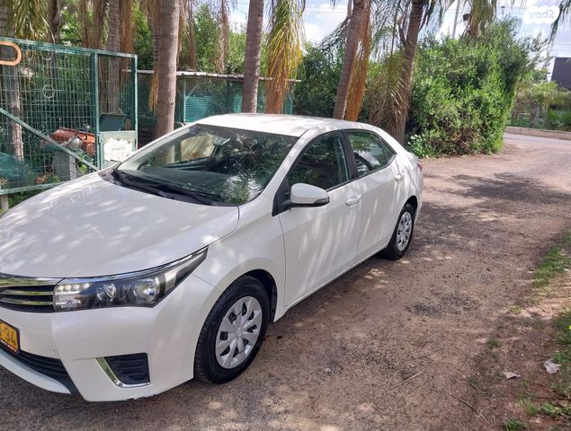 מודעת רכב טויוטה קורולה