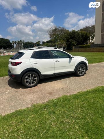 מודעת רכב קיה סטוניק