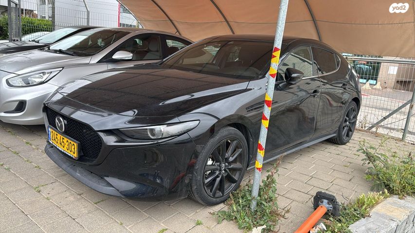 מודעת רכב מאזדה 3