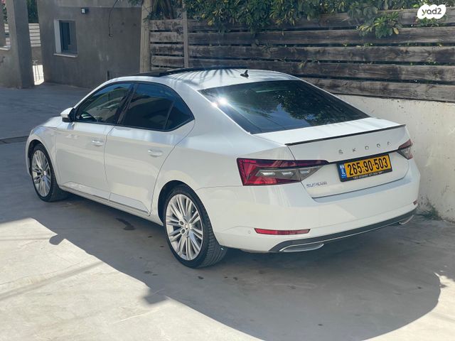 מודעת רכב סקודה סופרב