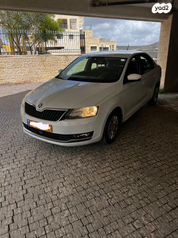 מודעת רכב סקודה ראפיד