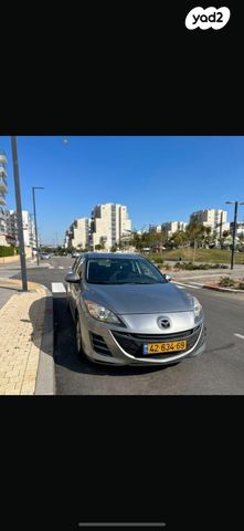 מודעת רכב מאזדה 3