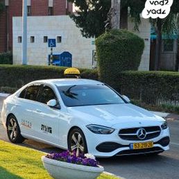 מודעת רכב מרצדס-בנץ C-class