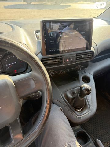 מודעת רכב סיטרואן ברלינגו