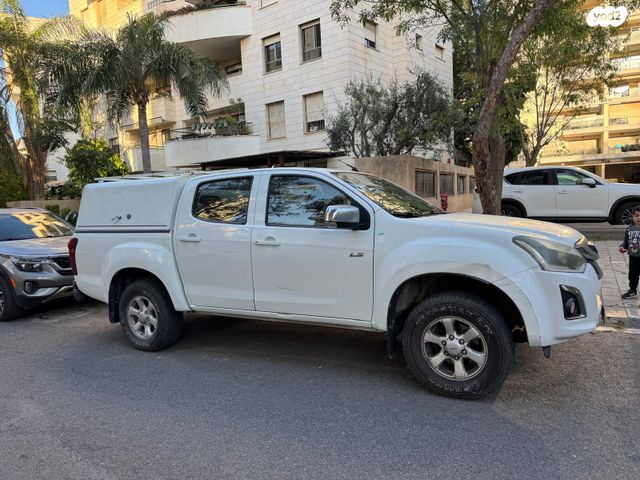 מודעת רכב איסוזו די-מקס