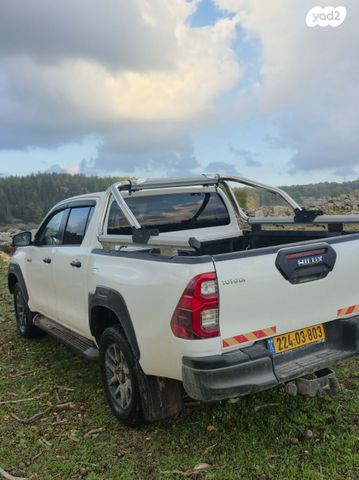 מודעת רכב טויוטה היילקס