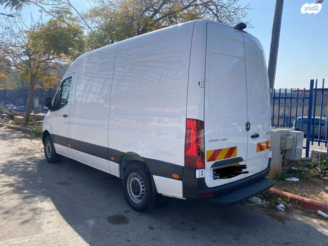 מודעת רכב מרצדס-בנץ ספרינטר 2