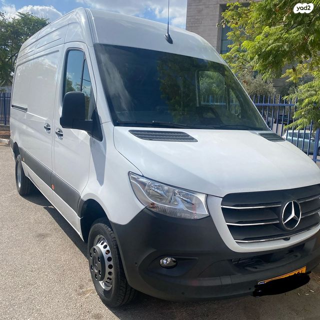 מודעת רכב מרצדס-בנץ ספרינטר