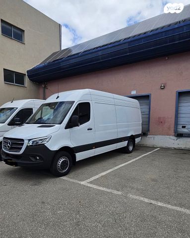 מודעת רכב מרצדס-בנץ ספרינטר 1