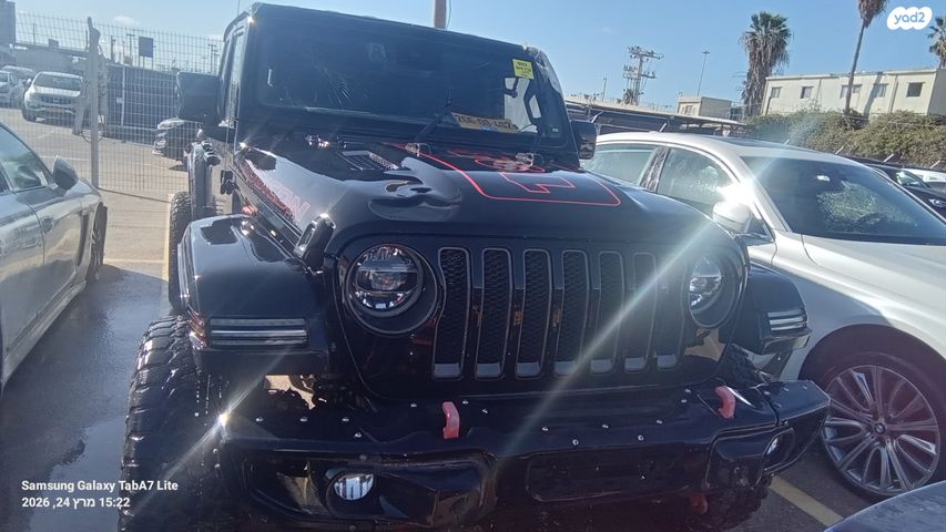 מודעת רכב ג'יפ רנגלר