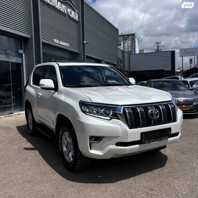 מודעת רכב טויוטה לנד קרוזר