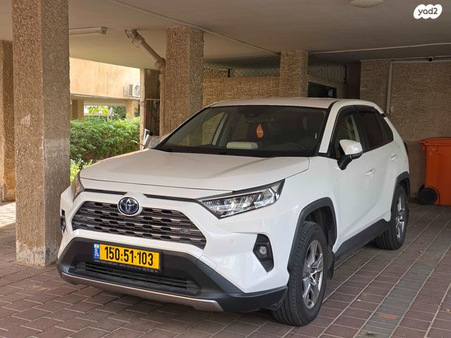 מודעת רכב טויוטה RAV4