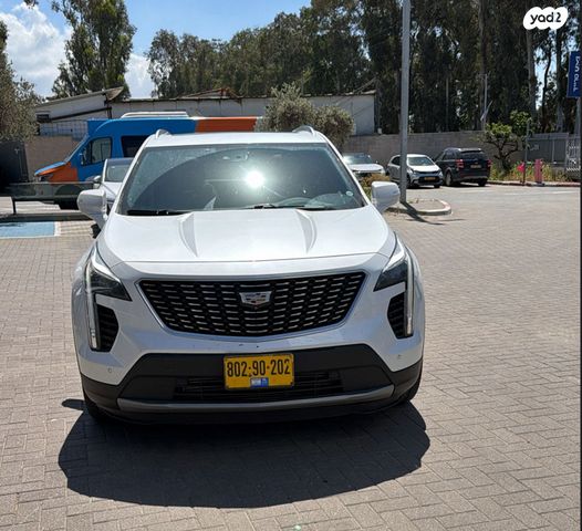 מודעת רכב קאדילק XT4