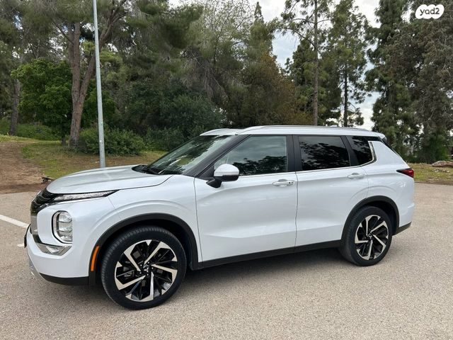 מודעת רכב מיצובישי אאוטלנדר 1