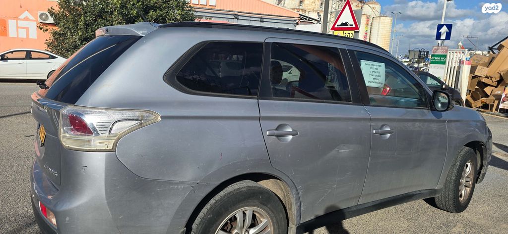 מודעת רכב מיצובישי אאוטלנדר