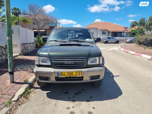 מודעת רכב איסוזו טרופר