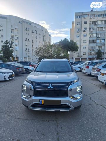 מודעת רכב מיצובישי אאוטלנדר