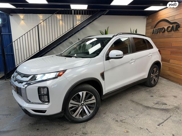 מודעת רכב מיצובישי ASX