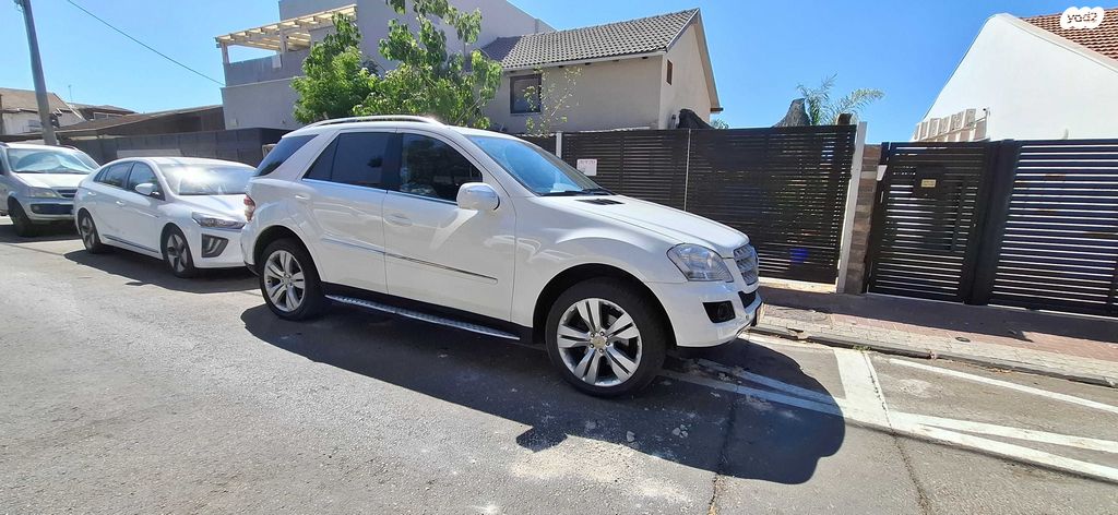 מודעת רכב מרצדס-בנץ ML