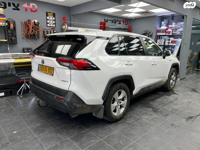 מודעת רכב טויוטה RAV4