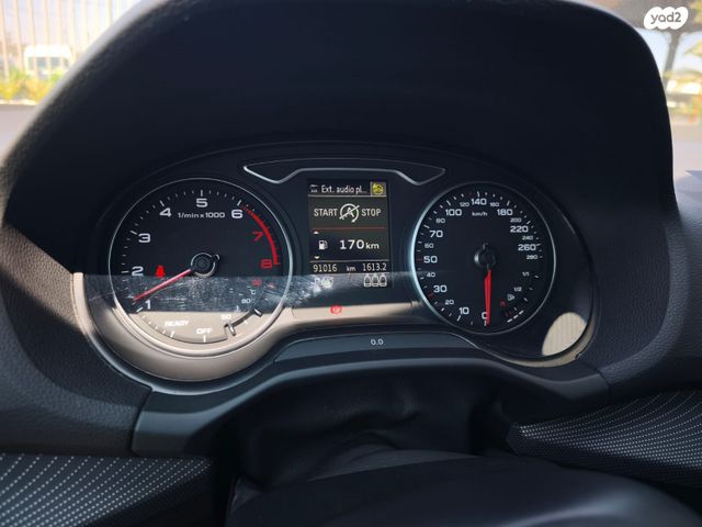 מודעת רכב אאודי Q2