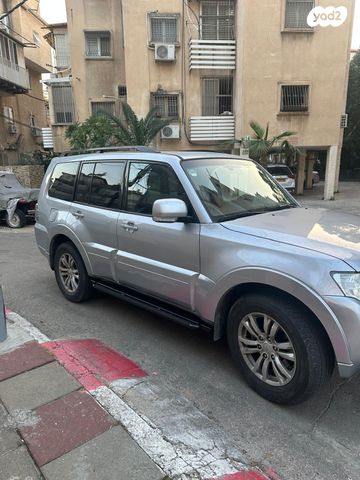 מודעת רכב מיצובישי פג'רו