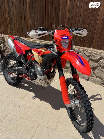 מודעת רכב בטא RR300