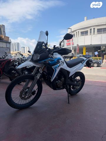 מודעת רכב Voge Rally 300
