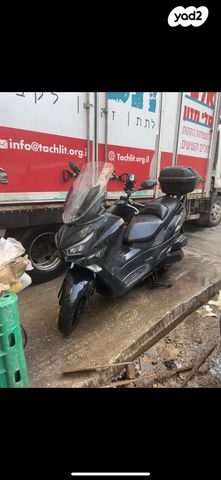 מודעת רכב סאן יאנג ג'וי-מקס 250