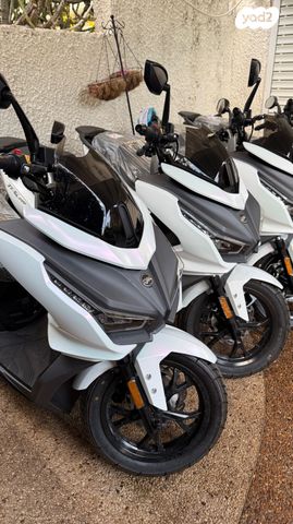 מודעת רכב סאן יאנג Jet 14 EVO