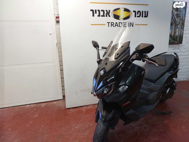 מודעת רכב סאן יאנג TL500