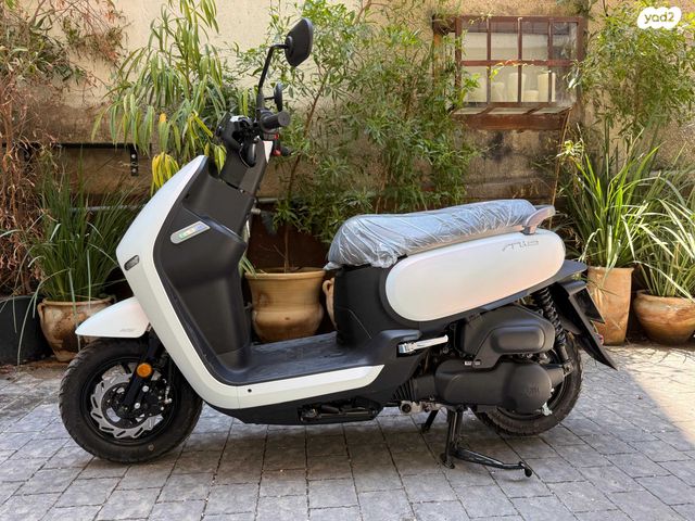 מודעת רכב סאן יאנג מיו 100