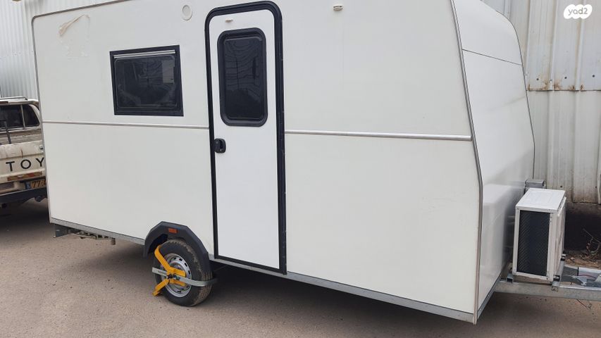 מודעת רכב נגרר (קראוון נגרר)