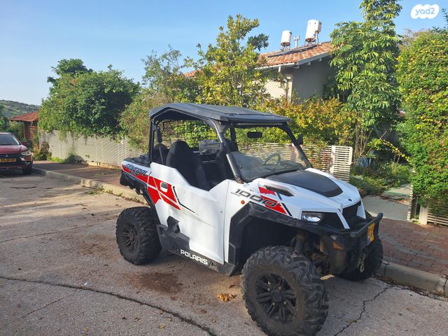 מודעת רכב פולריס