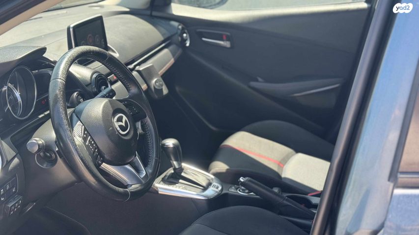 מודעת רכב מאזדה 2 2