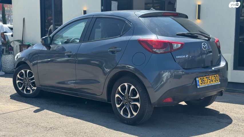 מודעת רכב מאזדה 2 1