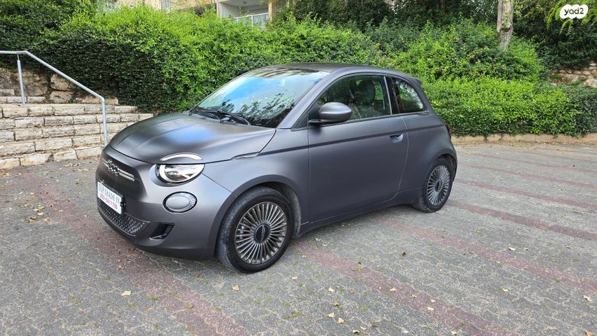 מודעת רכב פיאט 500E