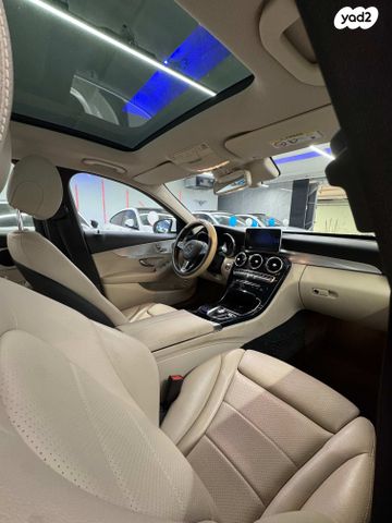 מודעת רכב מרצדס-בנץ C-class