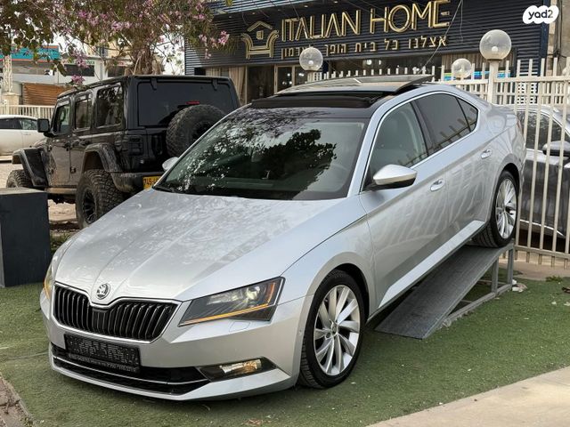 מודעת רכב סקודה סופרב